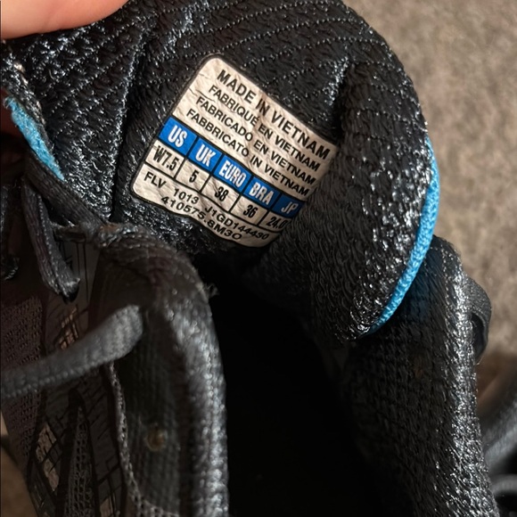 Mizuno Wave Inspire 10 Running Shoes - Picture 8 of 11